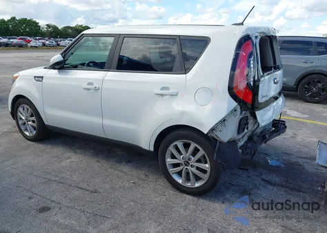 2018 Kia Soul + z USA, uszkodzony, nr VIN KNDJP3A51J7556970